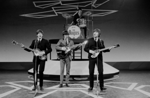 Archivo:The Beatles (with Jimmy Nicol) 1964 001