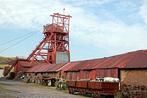 Archivo:Wales blaenavon bigpit