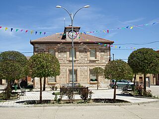 Ayuntamiento de Berlangas de Roa 08.jpg