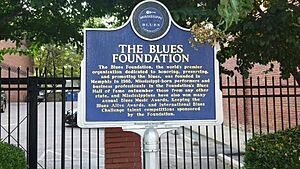 Archivo:Blues Foundation Blues Trail Marker
