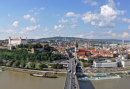Bratislava Panorama R01