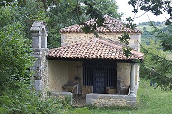 Archivo:Capilla de Santa Eugenia de Sobrecueva - 03