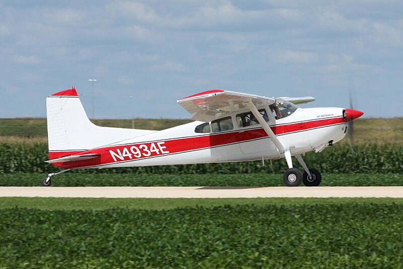 Cessna A185F Skywagon (N4934E) (3864970861)