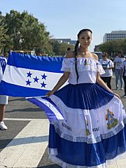 Archivo:Fiesta DC 2019 Parade