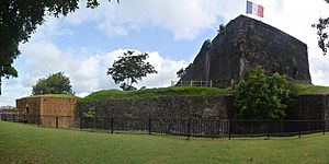 Archivo:Fort Saint Louis Martinique 01