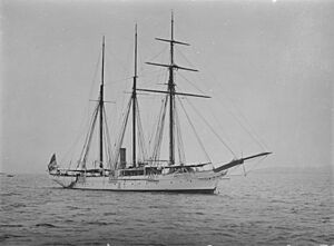 Archivo:HMS Waterwitch, formally Lancashire Witch