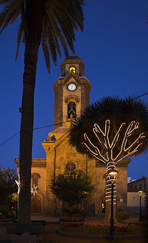 Archivo:Iglesia Nuestra Señora de la Peña de Francia, Puerto de la Cruz, Tenerife, España, 2012-12-13, DD 04