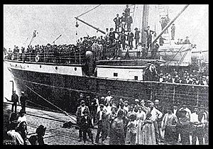 Archivo:Italianos en el puerto de Veracruz 