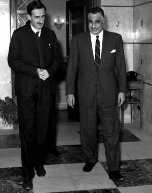 Archivo:Kamal Jumblatt and Gamal Abdel Nasser, 1966