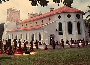 Archivo:Leone church american samoa