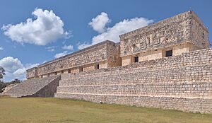 Archivo:Palacio del Gobernador 2022-02-22-1
