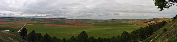 Archivo:Panorámica desde La Hinojosa, Cuenca