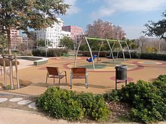 Parc Antoni Santiburcio (7)