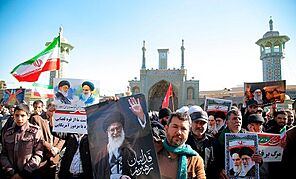 Archivo:Qom rallies 2018