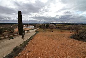 Archivo:Rubielos Altos, vista de la población desde el Cementerio