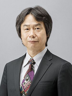 Archivo:Shigeru Miyamoto 20150610 (cropped 2)