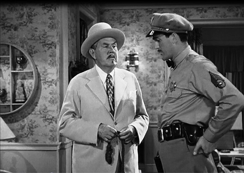 The Trap (1946) - Toler Alyn