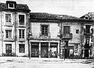 Valladolid Teatro Comedia Fachada antigua Ni.jpg