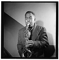 Archivo:(Portrait of Charlie Parker, Carnegie Hall, New York, N.Y., ca. 1947) (LOC) (5105150496)