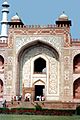 Agra ni13-03