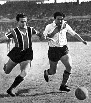 Archivo:Araguez vs labruna 1945