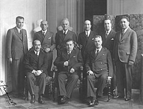 Archivo:Arturo Alessandri-Ministros