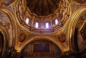Camarin del Cristo de la Antigua.jpg