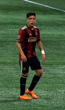 Ezequiel Barco playing for Atlanta United on June 2, 2018.jpg