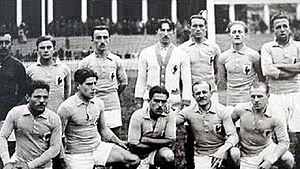 Archivo:French national football team - Olympic games 1920