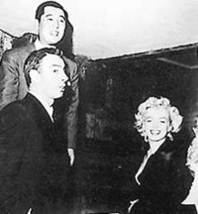 Archivo:Joe DiMaggio, Marilyn Monroe and Tstsuzo Inumaru