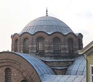 Archivo:Kalenderhane Camii SE Istanbul cropped on dome