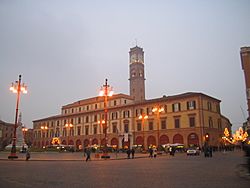 Main square SAFFI Forli Italy December-2004.jpg