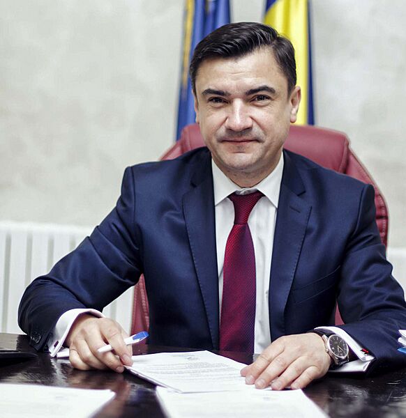 Mihai chirica foto 3