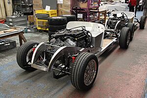 Archivo:MorganV6RoadsterChassis