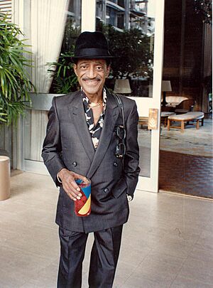 Archivo:Sammy Davis Jr 1989