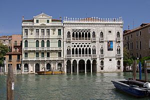 Archivo:Venezia Palazzo Giusti e Ca' d'Oro 001