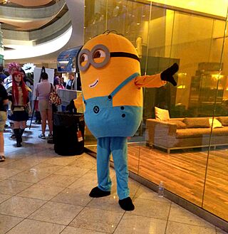 2014 Dragon Con Cosplay - Minion (14937478767).jpg
