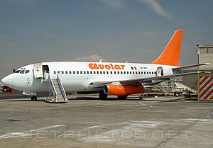 Archivo:Boeing 737-2C3(Adv), Avolar Aerolineas JP6198733
