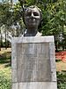 Busto de María Greever M. JOAQUINA DE LA PORTILLA DE GREEVER