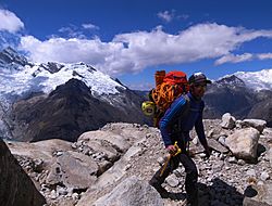 Archivo:Climber in Peru