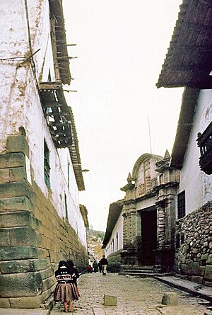Archivo:Cuzco (1981) 33