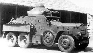 Archivo:IWM-MH-9922-Crossley-Armoured-Car