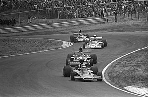 Archivo:Peterson, Stewart, Pace and Cevert at 1973 Dutch Grand Prix