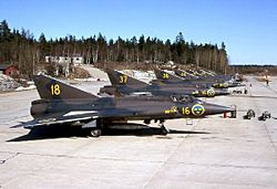 Archivo:Saab J 35A-01