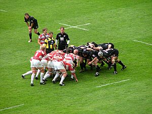 Archivo:Saracens Gloucester scrum