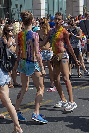 Archivo:Tel Aviv gay pride