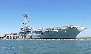 Archivo:USS Lexington -- The-Blue-Ghost' -- Corpus Christi