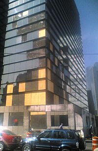 Archivo:20081118 Building repairs