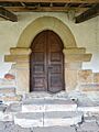 Acceso secundario a la Iglesia de San Félix de Oles