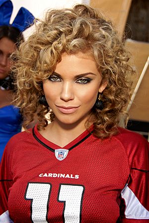 Archivo:AnnaLynne McCord 2009